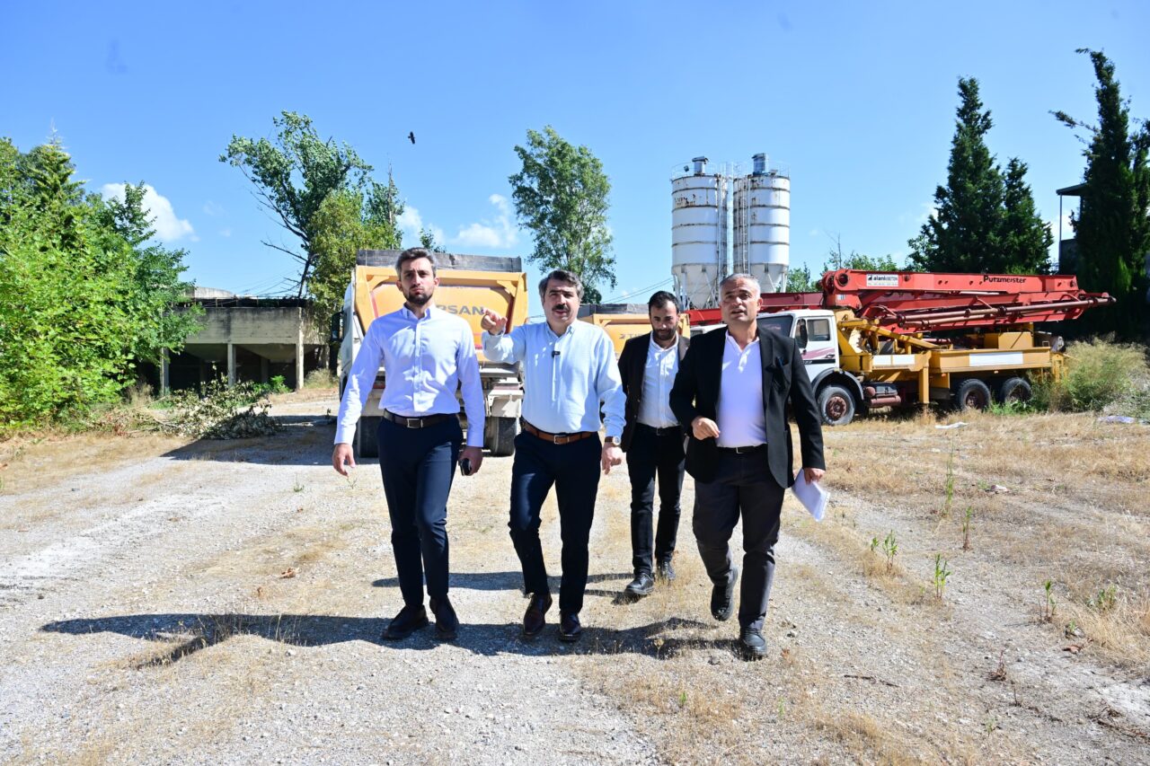 Yıldırım Belediyesi, Hacivat Mahallesi'nde ulaşımı rahatlatacak yeni imar yolu projesini
