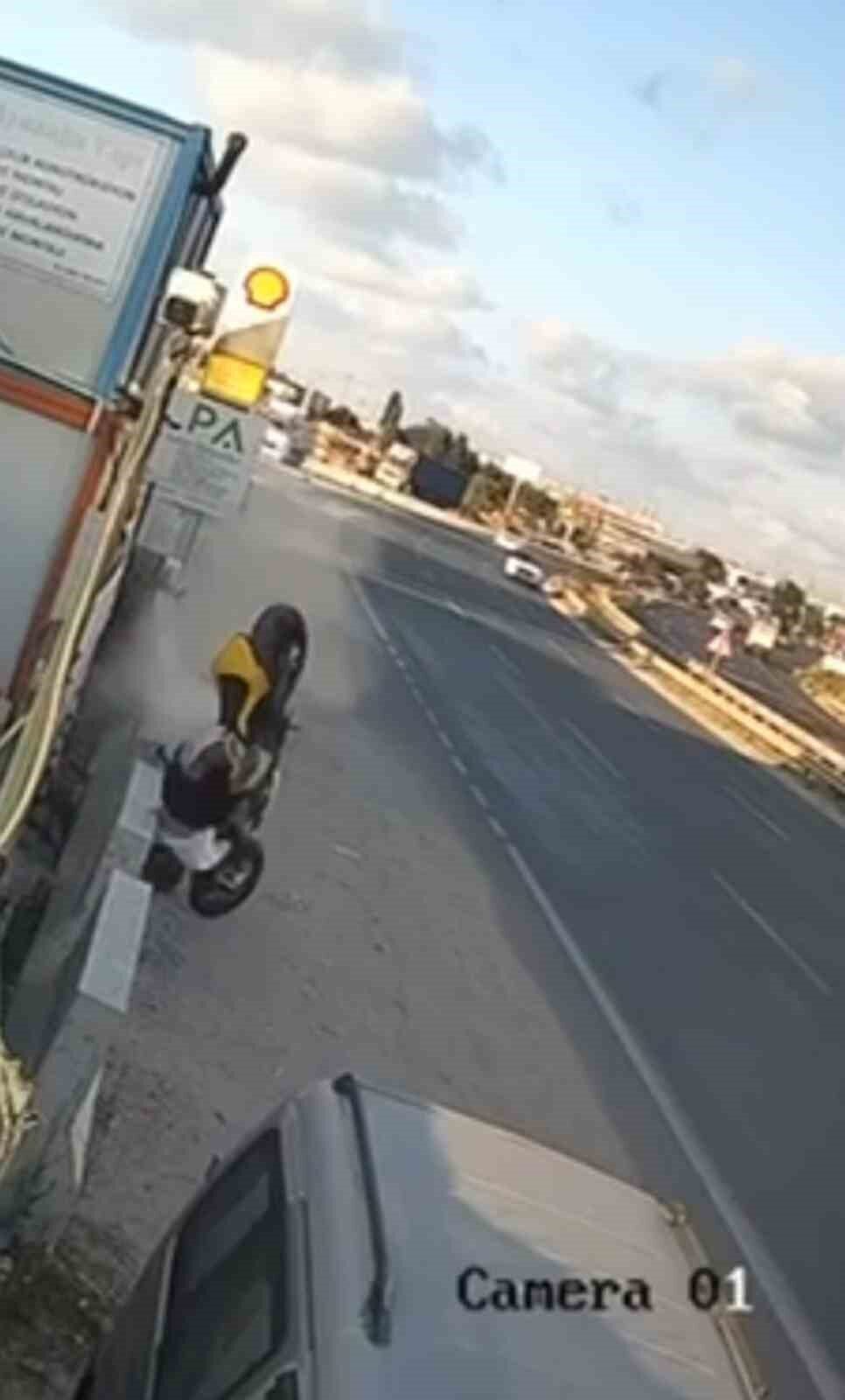 Yeni aldığı motosikletle kaza yapan genç hayatını kaybetti: O anlar kamerada 8 Bülten Medya -