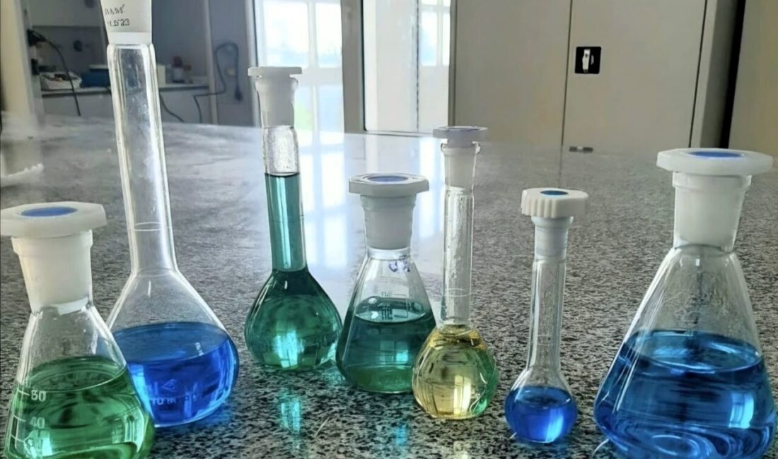 Yeni nesil güneş panelleri SUBÜ projesiyle geliştirilecek Sakarya Uygulamalı Bilimler Üniversitesi Öğretim Üyesi Prof. Dr. Emre Güzel’in