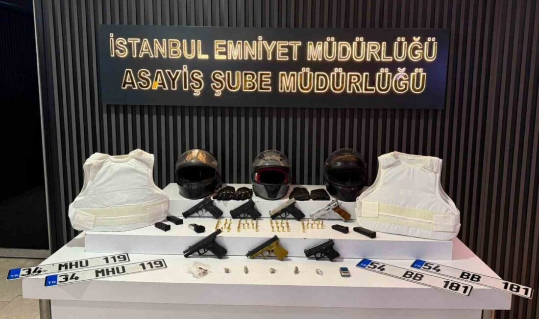 “Yeni nesil suç örgütlerine” yönelik dev operasyon: 32 şüpheli adliyeye sevk edildi İstanbul merkezli 4 ilde “Yeni Nesil Suç Örgütleri”ne düzenlenen eş