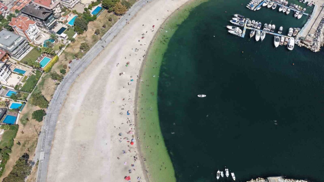 Yeşilköy sahilinde kirlilik alarmı 26 Bülten Medya -