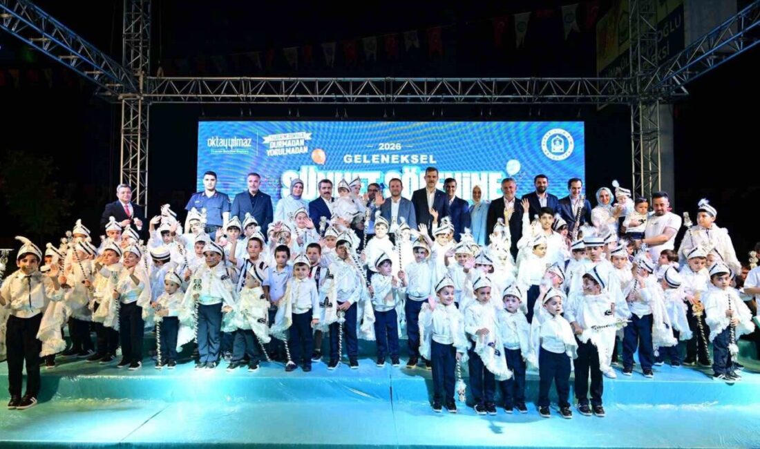 Yıldırım Belediyesi’nin geleneksel hale getirdiği sünnet şöleni, bu yıl da