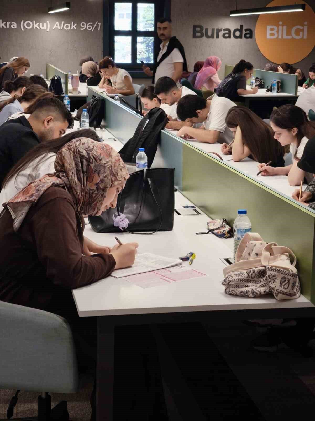 Yıldırım’da gençlere KPSS desteği 16 Bülten Medya -