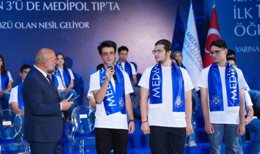 YKS şampiyonlarının tercihi Medipol: İlk 5’teki 4 öğrenci ve ilk 100’deki 27 öğrenci 2016 yılından bu yana YKS şampiyonlarının tercihlerinde yer alan İstanbul