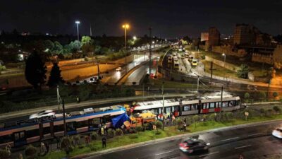 Zeytinburnu’nda T1 Kabataş-Bağcılar Tramvay Hattı’nın Pazartekke ile Topkapı durakları arasında