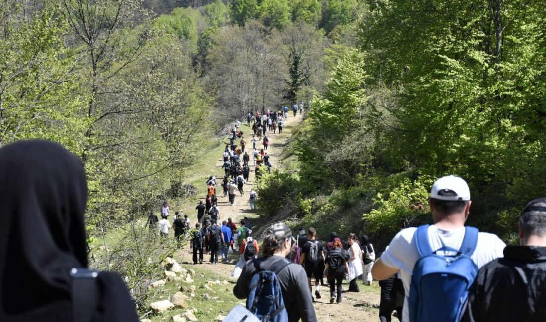 Yenişehir’de doğa yürüyüşü! 10 kilometrelik rota hazırlanıyor Yenişehir Belediyesi ve BAL-GÖÇ iş birliğiyle düzenlenecek doğa yürüyüşünde doğaseverler,