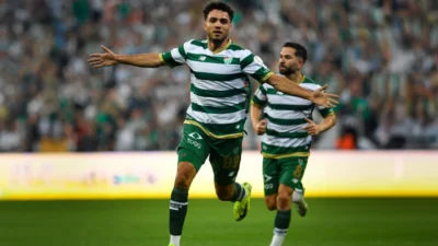 Bursaspor, profesyonel futbolcusu Ertuğrul İdris Furat’ın sözleşmesini 1 yıl uzattı.
