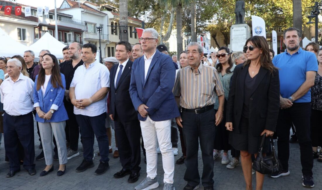 Mudanya’da kitap fuarı başladı! Dalgıç’tan yeni müjde Mudanya 8. Kitap Fuarı, “Tahammül: Birlikte Yaşamak” temasıyla kapılarını açtı.