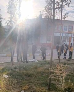 Van’ın Tuşba ilçesinde bir öğrencinin okula pompalı tüfekle geldiği iddiası