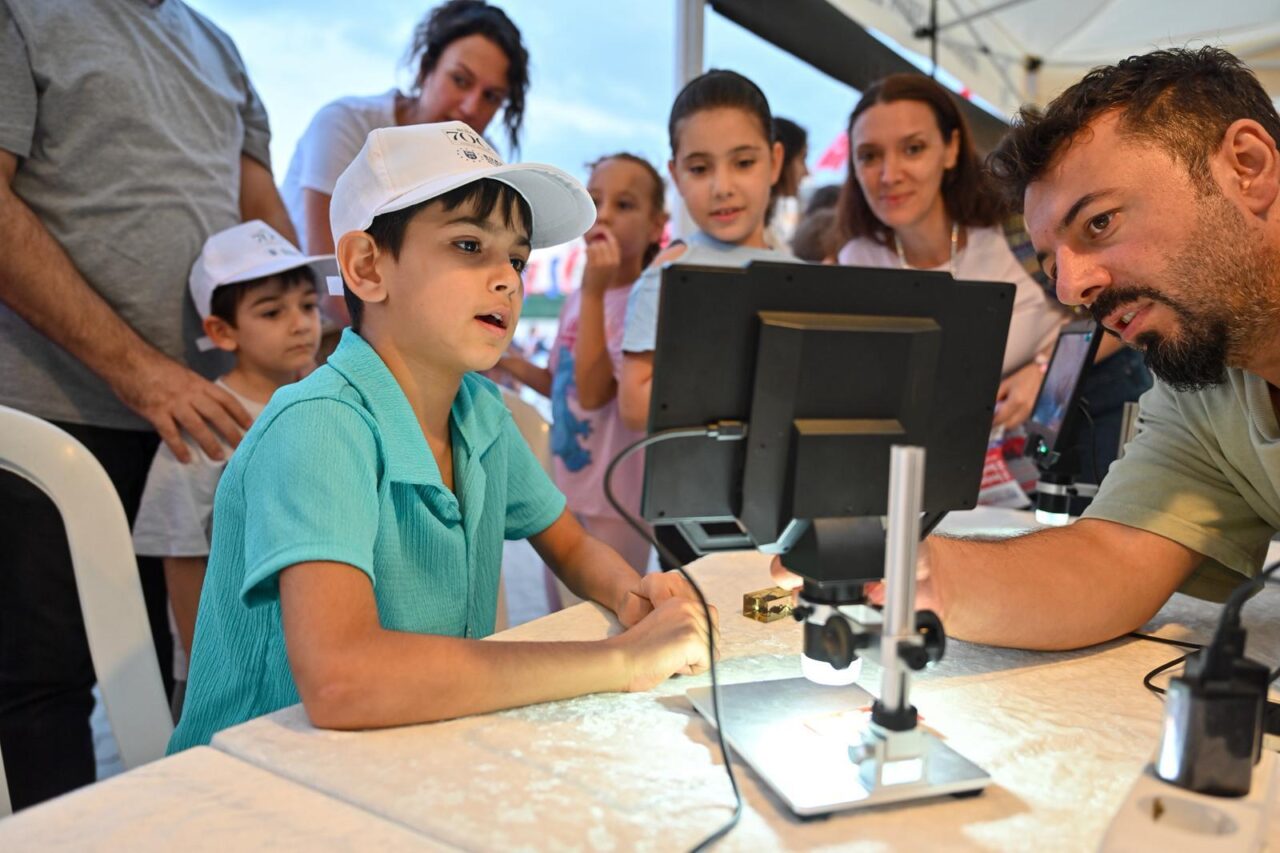 Bursa’da çocukların şenlik coşkusu 1 Bülten Medya -