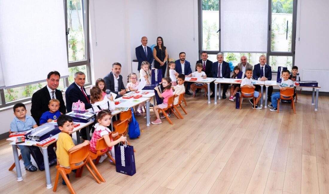 Bursa Büyükşehir Belediye Başkan Vekili Şahin Biba, yeni eğitim-öğretim yılının