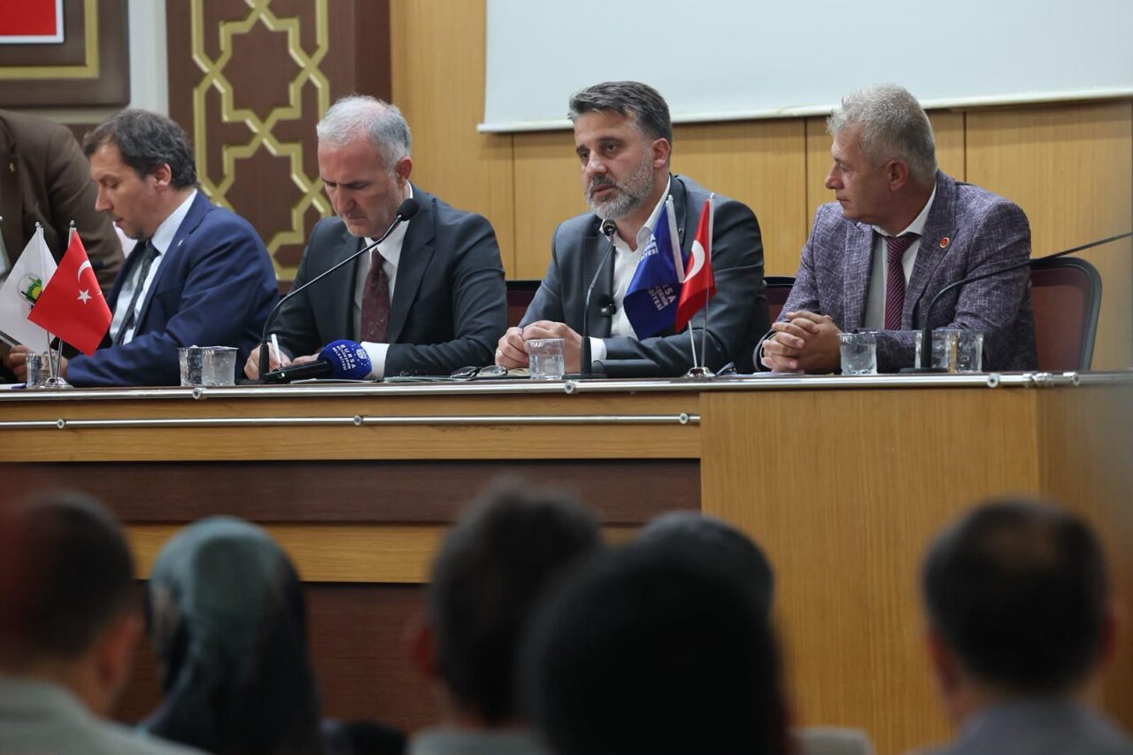 Şahin Biba’dan İnegöl’e yeni merkez! Muhtarlar için harekete geçildi 2 Bülten Medya -