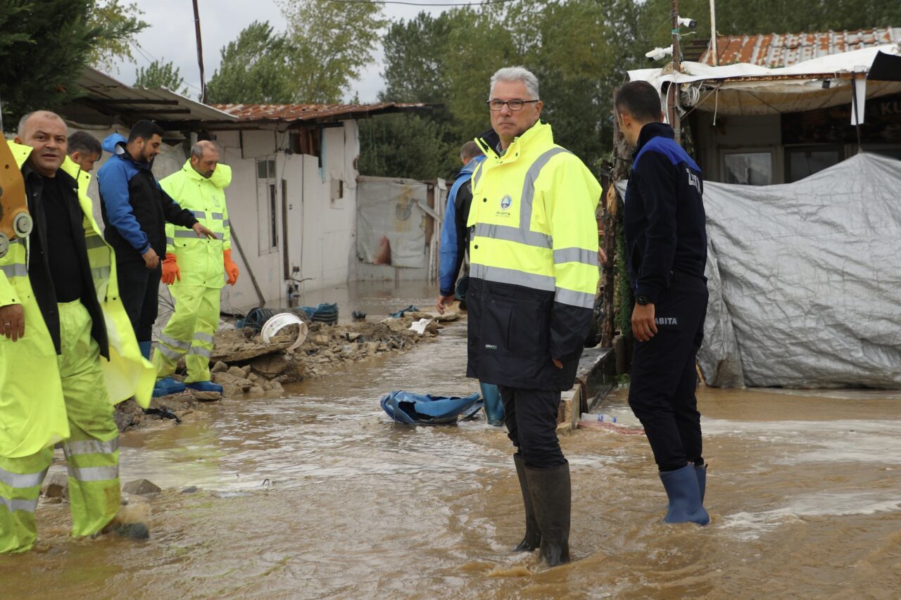Mudanya’da iki gün süren sağanağın ardından Esence ve Yalıçiftlik mahallelerinde