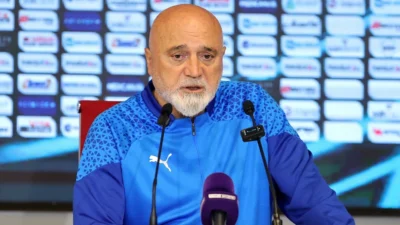Iğdır FK’da futbol direktörlüğü görevinden ayrılan Hikmet Karaman, kulübe veda