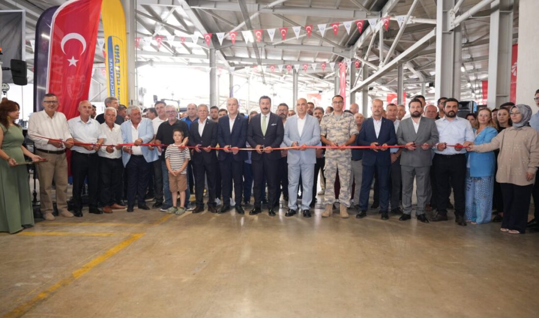 Tarımın kalbi Yenişehir’de atıyor! Yenişehir’de düzenlenen Tarım Fuarı, 55 farklı işletmeyi üretici ve çiftçilerle