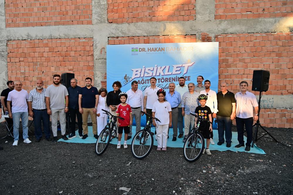 100 çocuk bisikletine kavuştu! 1 Bülten Medya -