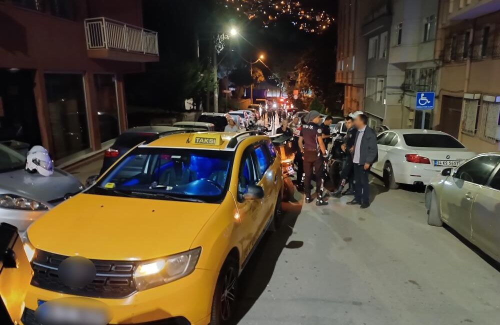 Taksiden art arda ateş açıldı! Bursa’nın Osmangazi ilçesinde ticari taksiden art arda ateş açıldığı ihbarı