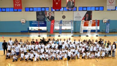 Karacabey Belediyesi’nin düzenlediği Yaz Spor Okulları’na bu yıl 4 bin