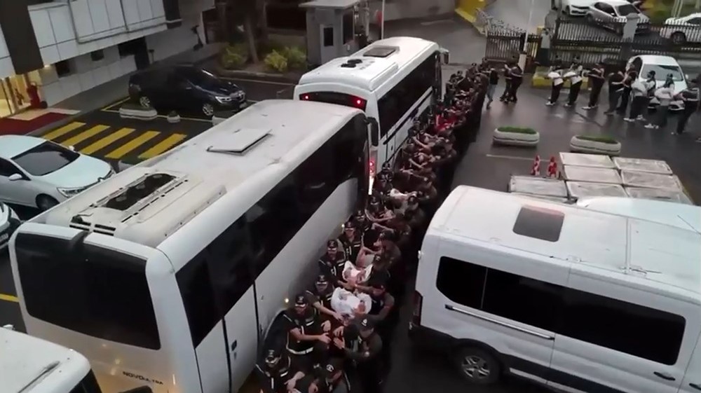 İstanbul merkezli 20 ilde operasyon! 178 kişi gözaltında İstanbul merkezli 20 ilde yeni nesil organize suç örgütlerine yönelik