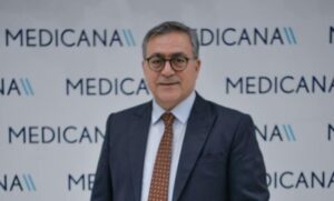Medicana Bursa Hastanesi Genel Müdürü Dr. Özcan Akan, hasta ve