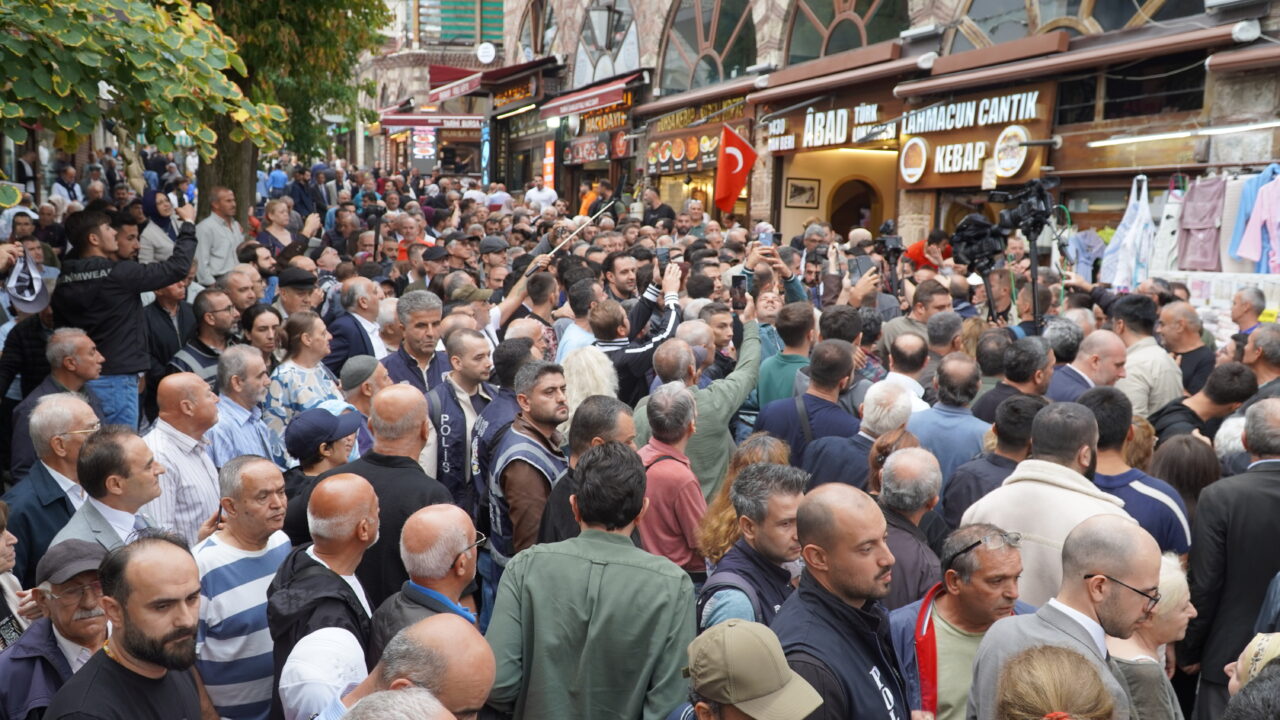 Özgür Özel Bursa’dan seslendi: Bozbey için dikkat çeken açıklama 5 Bülten Medya -