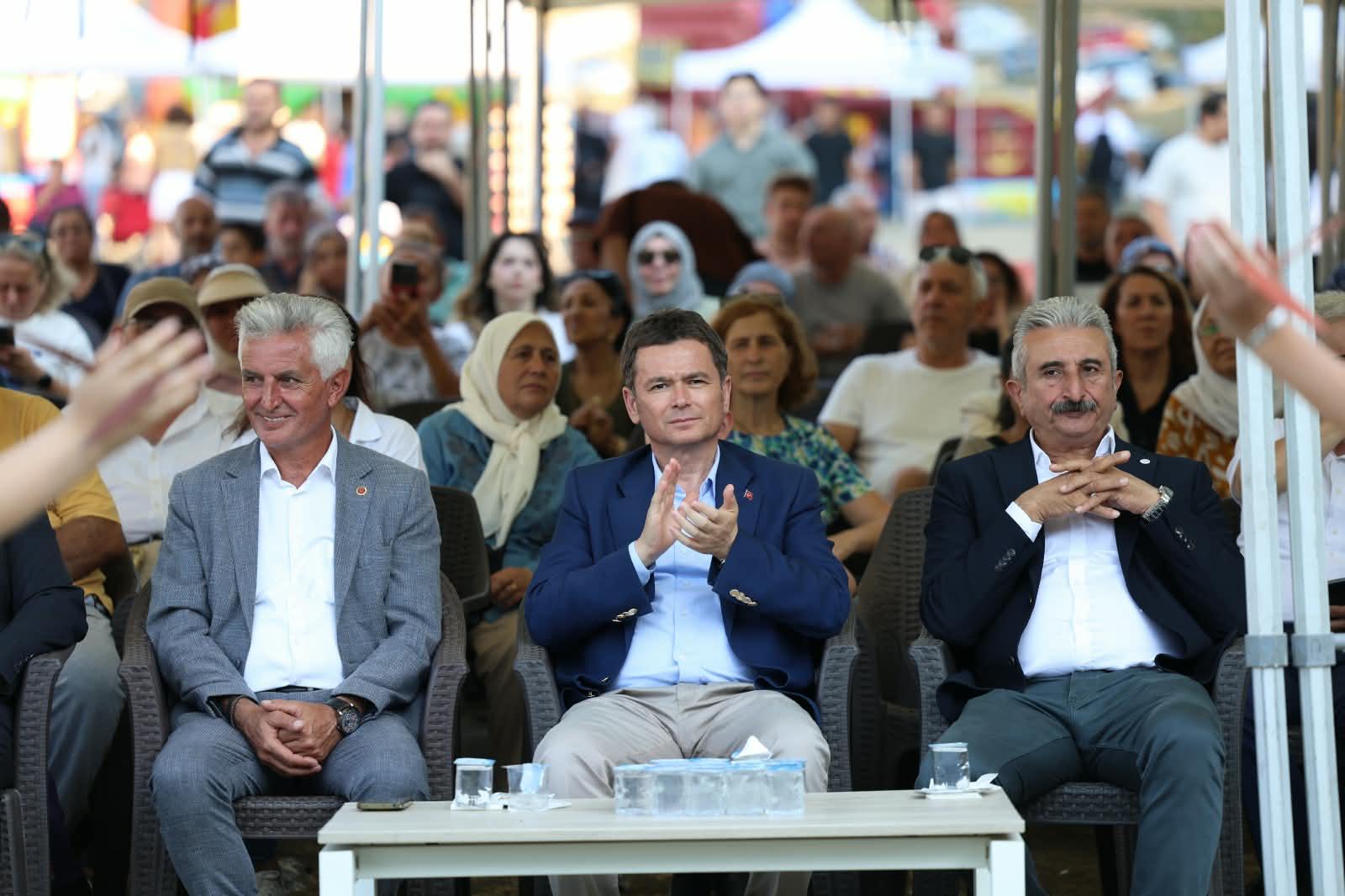 Siyah incirde üreticinin emeği ödüllendi! 2 Bülten Medya -