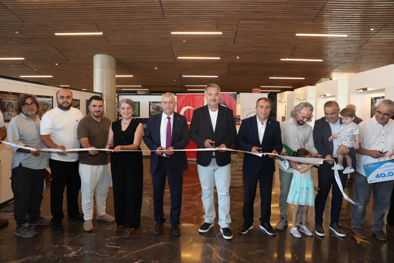 Bursa’nın fethinin 700. yılı kapsamında düzenlenen Fetih ve Spor Temalı