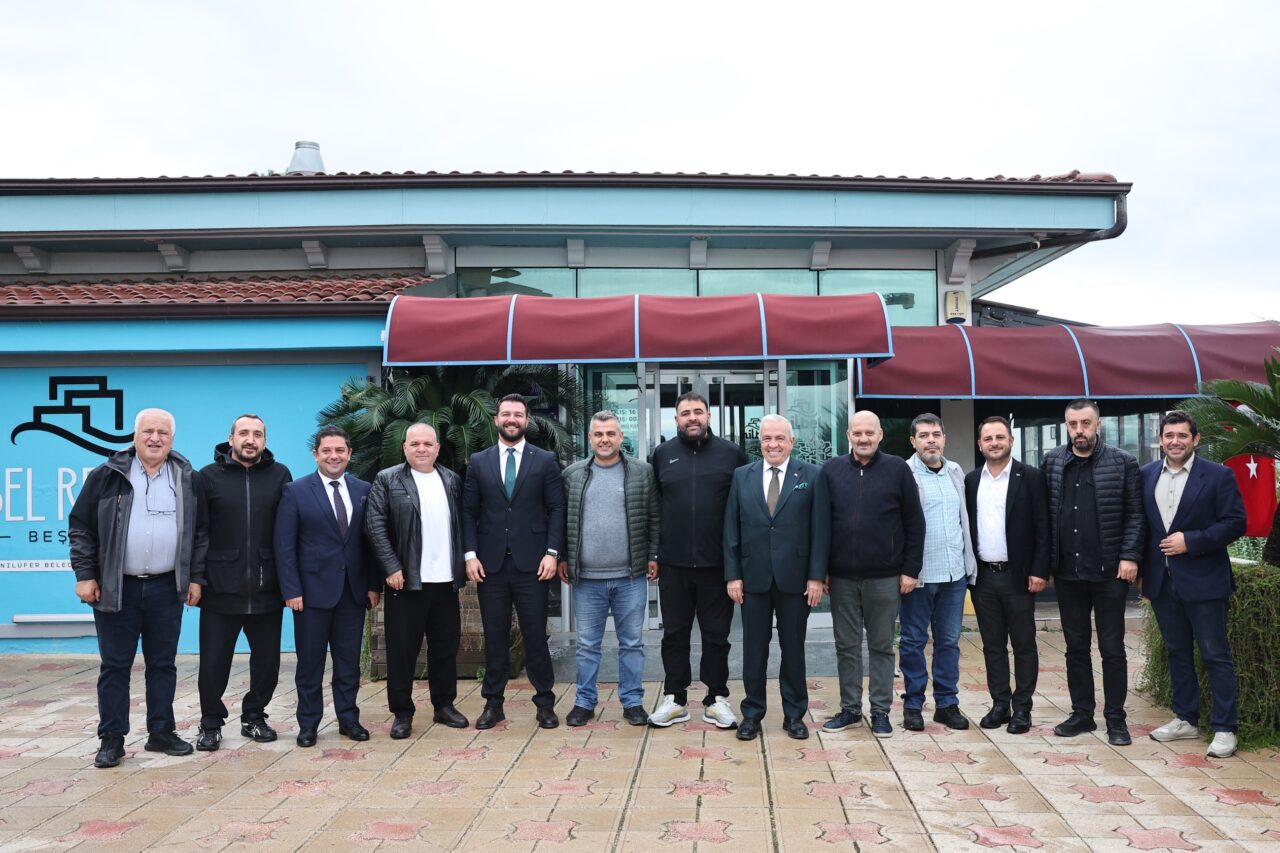 Şadi Özdemir, Bursaspor tribün liderleriyle bir araya geldi 1 Bülten Medya -