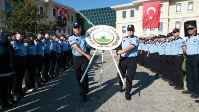 Osmangazi Belediye Başkanı Erkan Aydın, Zabıta Haftası kapsamında zabıta personeliyle