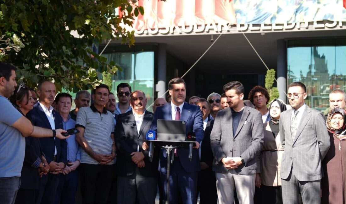 AK Parti Üsküdar İlçe Başkanı Taha Sarıcaoğlu, CHP ve Yeni