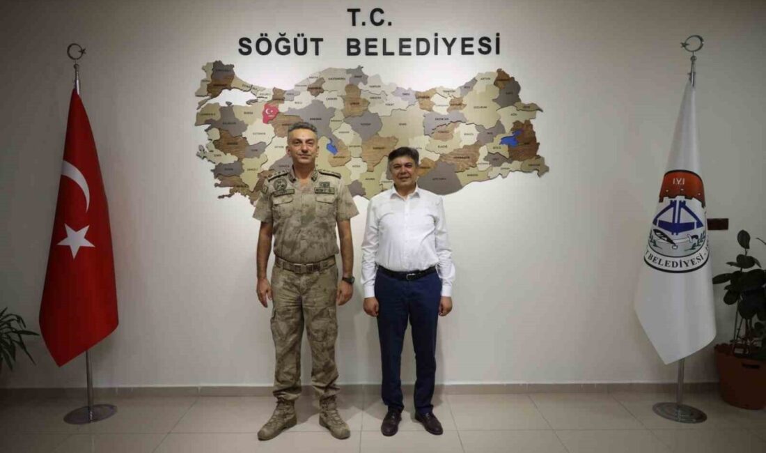 Albay Talha Övet ilçeye veda ediyor Söğüt Jandarma Ulaştırma Eğitim Merkez Komutanı olarak görev yapmakta iken