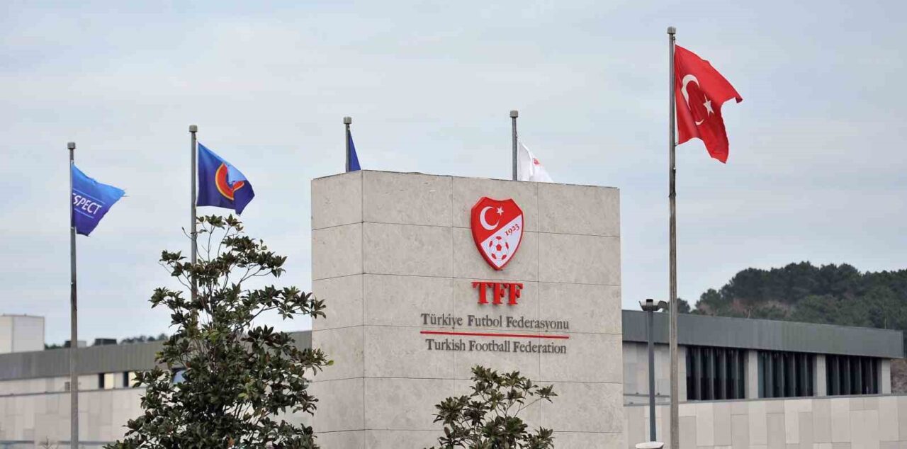Türkiye Futbol Federasyonu (TFF) Hukuk Müşavirliği, Fenerbahçe-Beşiktaş derbisi sonrası iki