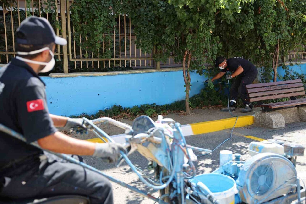 Bağcılar’daki okul bahçeleri renklendi 21 Bülten Medya -