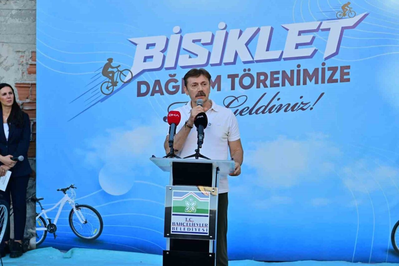 Bahçelievler’de 100 çocuğa bisiklet dağıtım töreni 15 Bülten Medya -