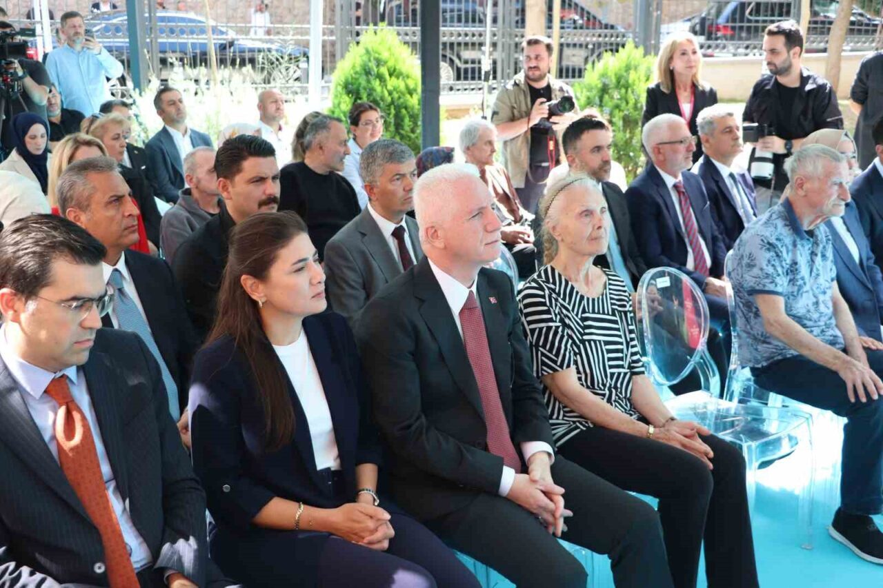Bakan Göktaş: "Yaşlılarımıza yönelik hizmetlerimizi aktif bir hayat anlayışıyla şekillendiriyoruz" 26 Bülten Medya -