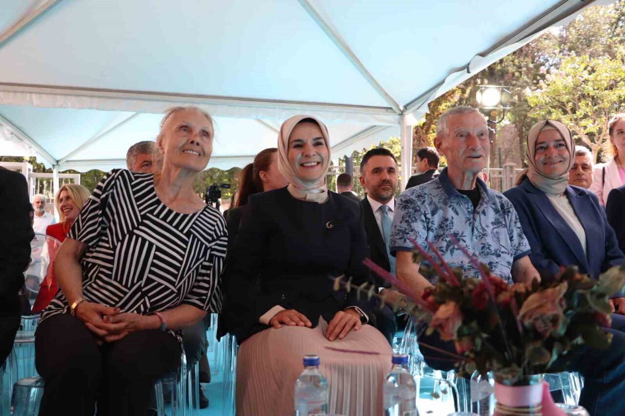 Bakan Göktaş: "Yaşlılarımıza yönelik hizmetlerimizi aktif bir hayat anlayışıyla şekillendiriyoruz" 28 Bülten Medya -