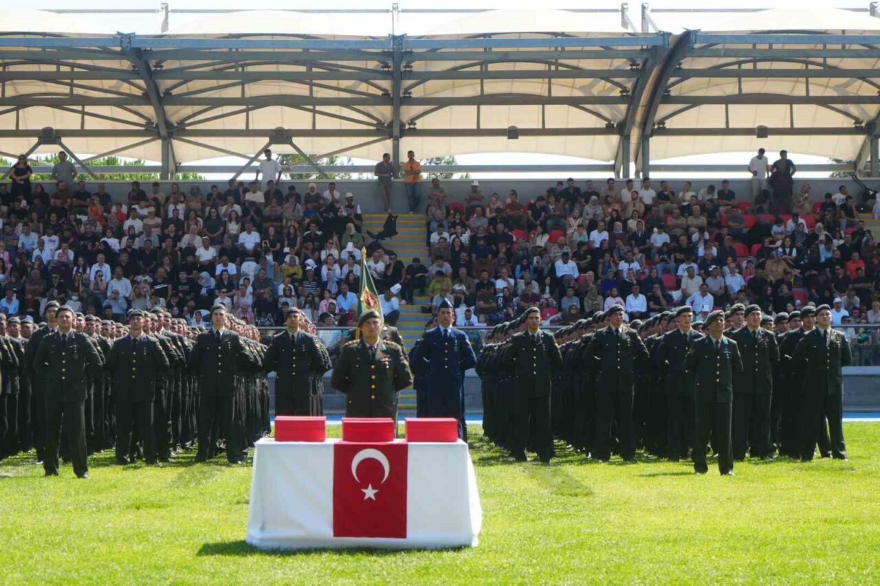 Balıkesir’de 966 astsubay çavuşun mezuniyet heyecanı 32 Bülten Medya -