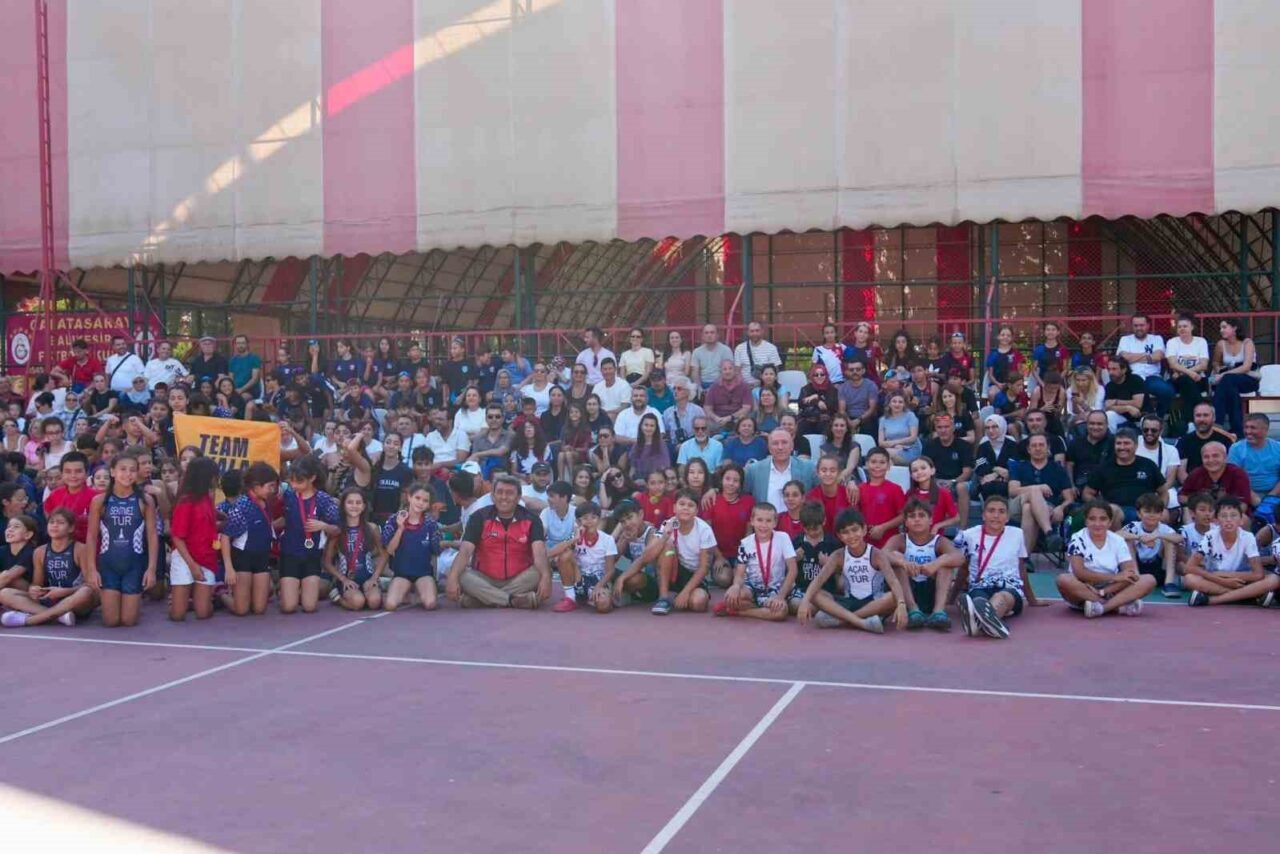 Balıkesir’in kurtuluşu çeşitli spor etkinlikleriyle kutlandı 19 Bülten Medya -