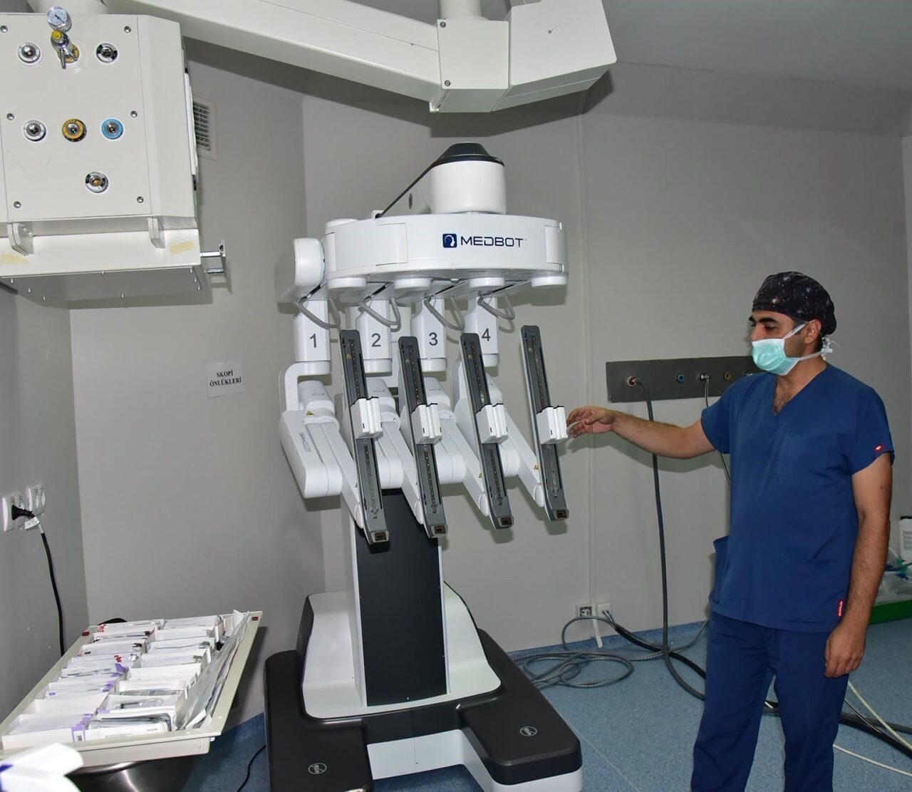 BAÜN Hastanesi Robotik Cerrahi Teknolojisiyle güçleniyor 20 Bülten Medya -