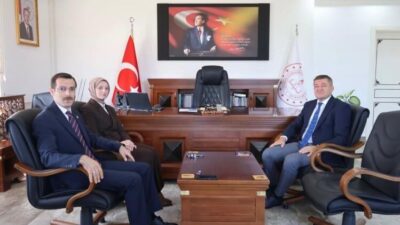 Bilecik’in Yenipazar ve İnhisar ilçelerinin kaymakamları, İl Millî Eğitim Müdürü