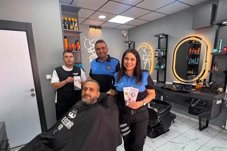Bilecik’te vatandaşlara sahte para uyarısı yapıldı. Bilecik’in Bozüyük ilçesinde Bozüyük