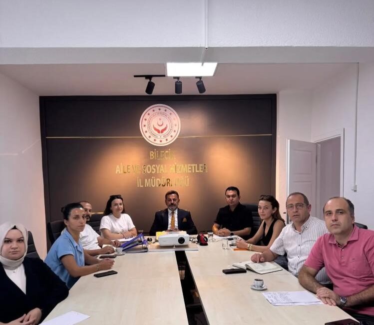 Bilecik’te yürütülen çalışmalar ve yatırım programı masaya yatırıldı. Bilecik Aile