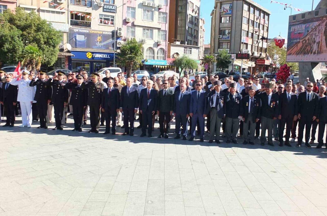 Burhaniye’nin düşman işgalinden kurtuluşunun 104.yılı törenlerle kutlandı 23 Bülten Medya -