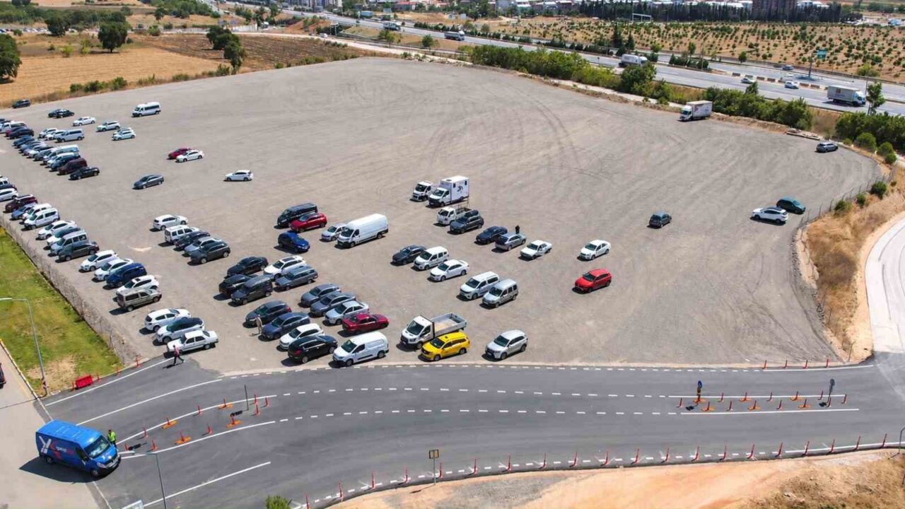 Bursa’ya 1250 araçlık yeni otopark 44 Bülten Medya -