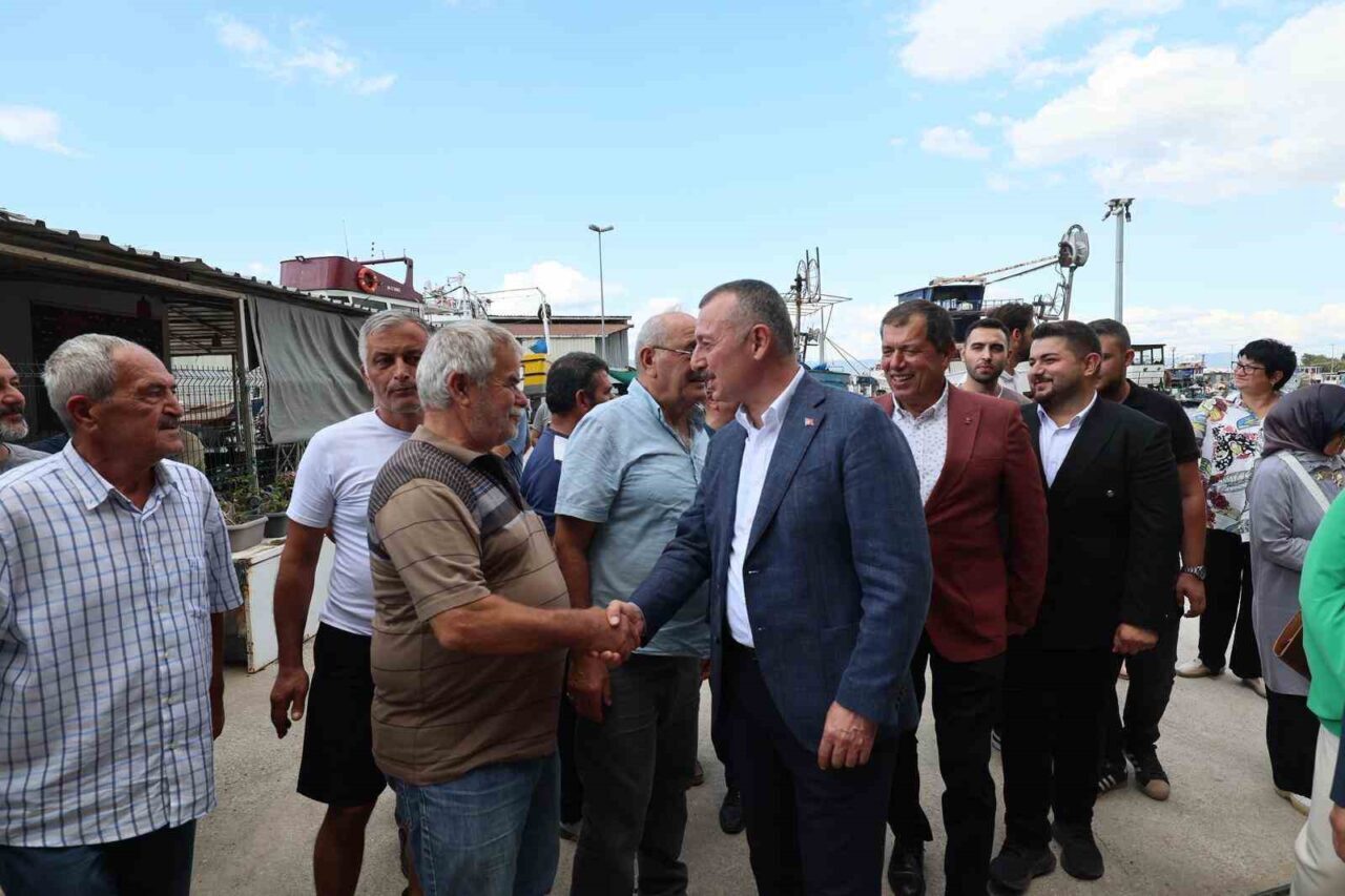Büyükakın, yeni sezonda Karamürselli balıkçıları yalnız bırakmadı 8 Bülten Medya -