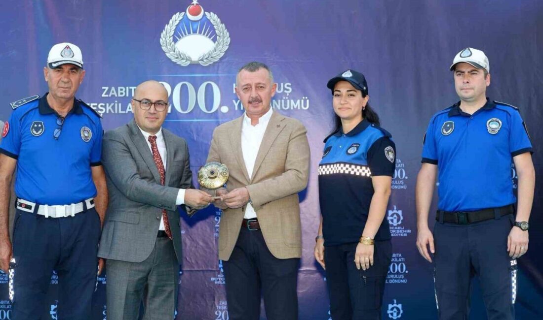 Büyükakın’dan Zabıta Teşkilatı’na 200. yıl mesajı: “Patron da efendi de millettir” Kocaeli Büyükşehir Belediye Başkanı Tahir Büyükakın, Zabıta Teşkilatı’nın 200. kuruluş