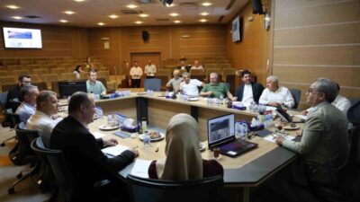 Kocaeli Büyükşehir Belediyesi Encümeni’nde 6 taşınmazın 3 yıllığına kiralanması için