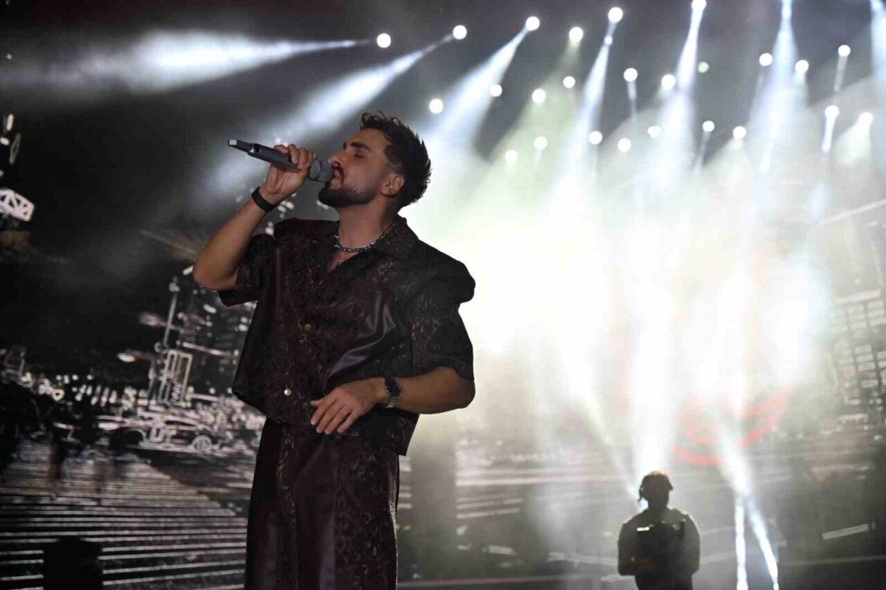 Çanakkale’de festival sahnesinde Sefo rüzgarı 22 Bülten Medya -