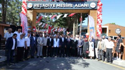 İstanbul Çekmeköy’de yapımı tamamlanan Reşadiye Mesire Alanı, düzenlenen törenle hizmete