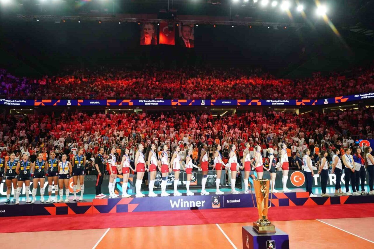 CEV Avrupa Şampiyonası’nda şampiyon Türkiye 26 Bülten Medya -